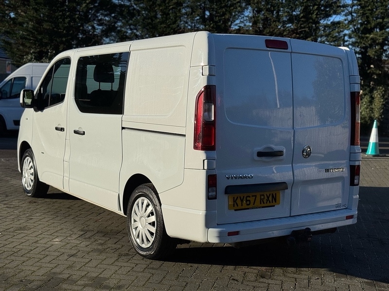 Used Vauxhall Vivaro 2017 for sale - 77085108: Photo 12