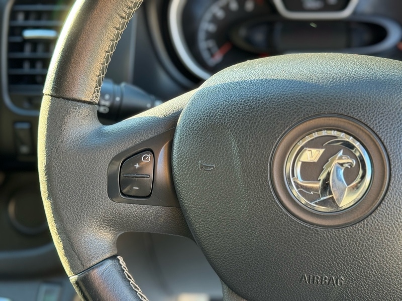 Used Vauxhall Vivaro 2017 for sale - 77085108: Photo 28
