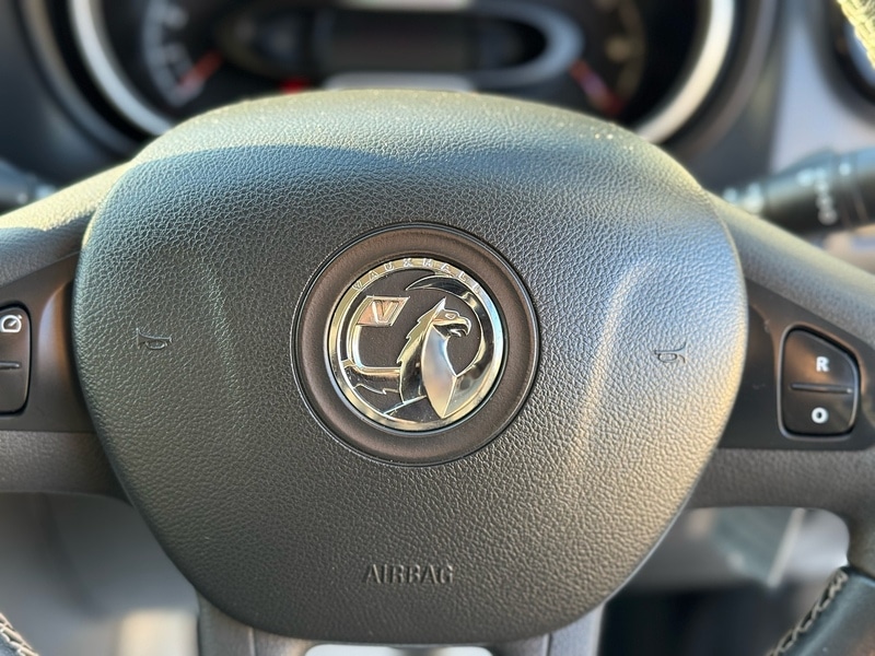 Used Vauxhall Vivaro 2017 for sale - 77085108: Photo 30