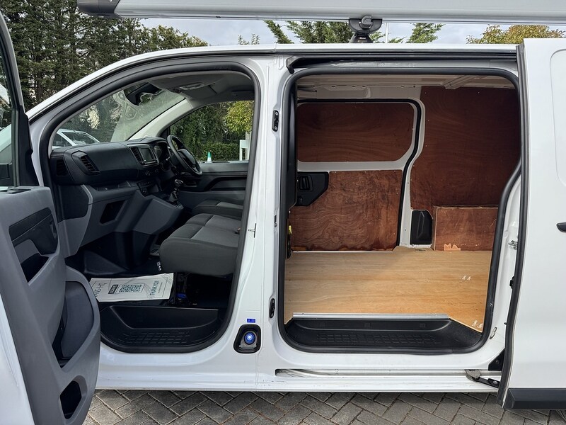 Used Citroen Dispatch 2022 for sale - 75774089: Photo 32