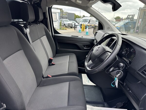Used Vauxhall Vivaro 2023 for sale - 75421773: Photo 22