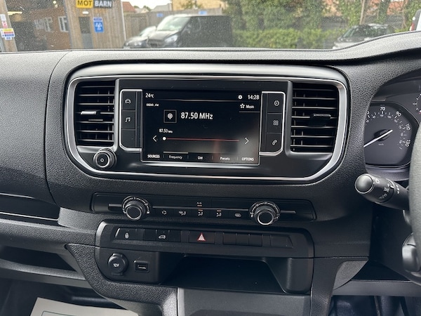 Used Vauxhall Vivaro 2023 for sale - 75421773: Photo 29