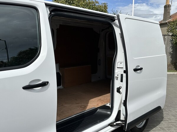 Used Vauxhall Vivaro 2023 for sale - 75421773: Photo 7