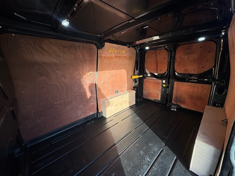 Used Ford Transit Custom 2020 for sale - 76763185: Photo 35