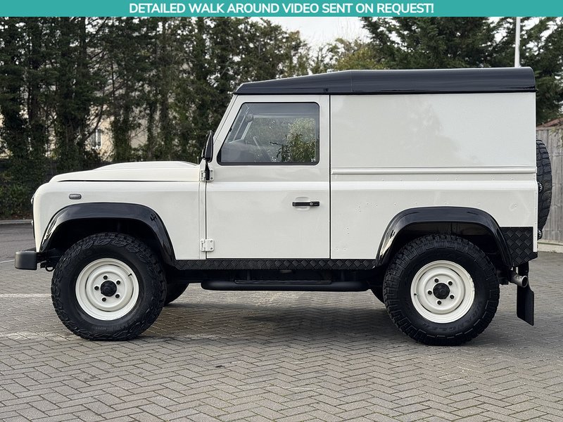 Used Land Rover Defender 2010 for sale - 76482590: Photo 8