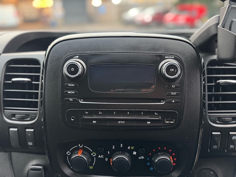 Used Vauxhall Vivaro 2017 for sale - 76808367: Photo 29