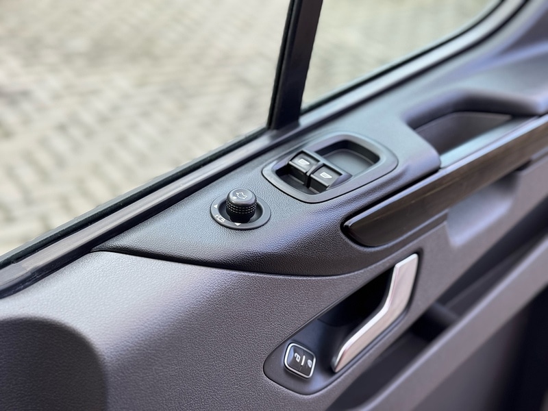 Used Ford Transit Custom 2019 for sale - 77298360: Photo 47