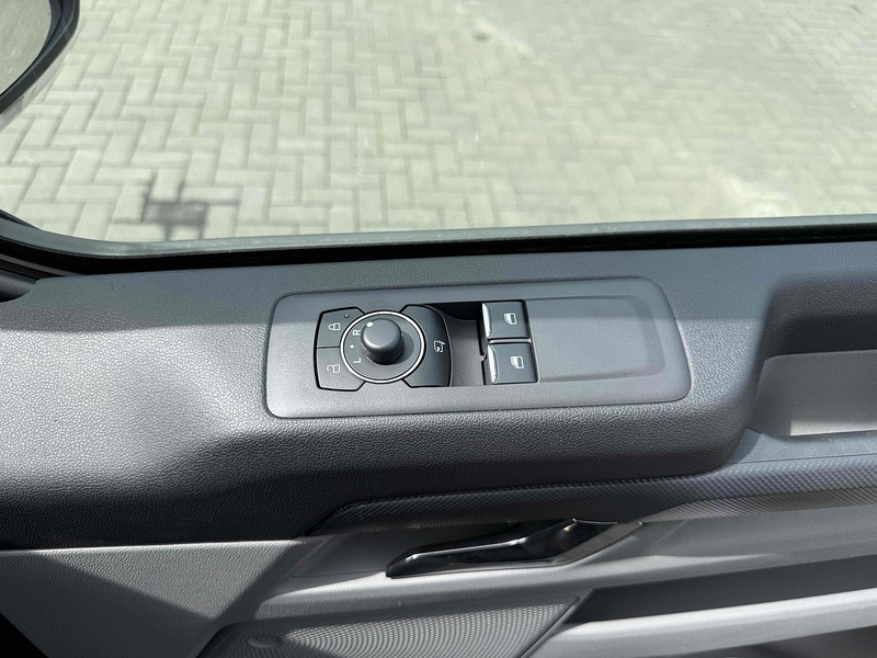 Used Ford Transit Custom for sale - 78111467: Photo 24