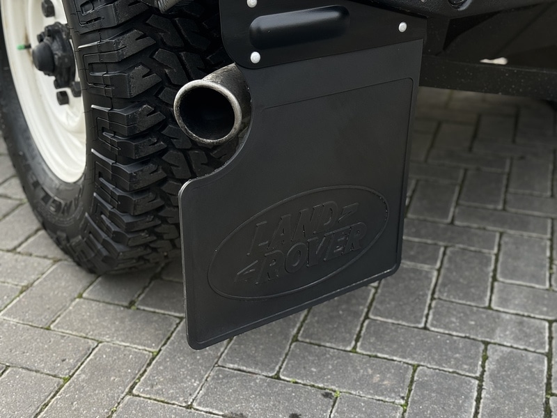 Used Land Rover Defender 2010 for sale - 76863515: Photo 16