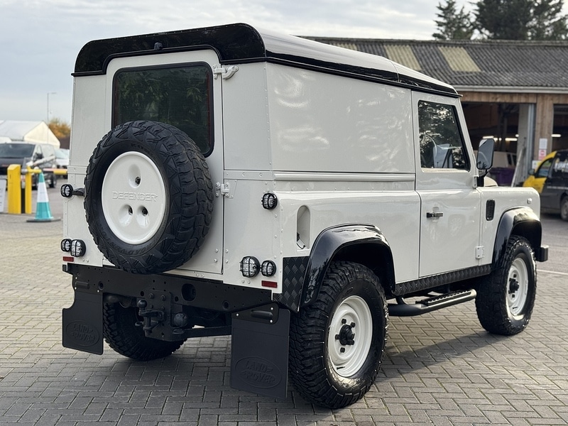 Used Land Rover Defender 2010 for sale - 76863515: Photo 17