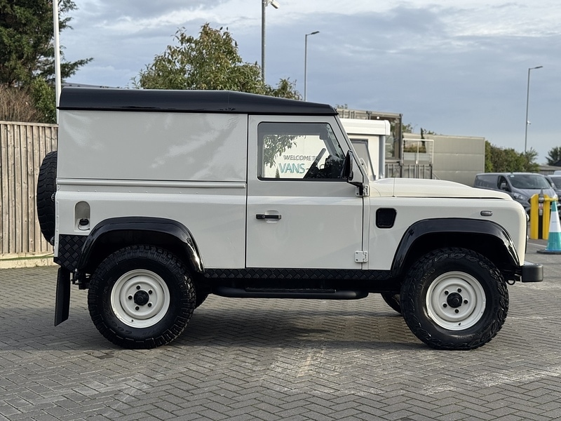 Used Land Rover Defender 2010 for sale - 76863515: Photo 19