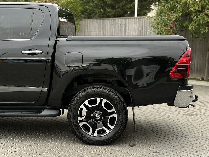 Used Toyota Hilux 2021 for sale - 76490276: Photo 10