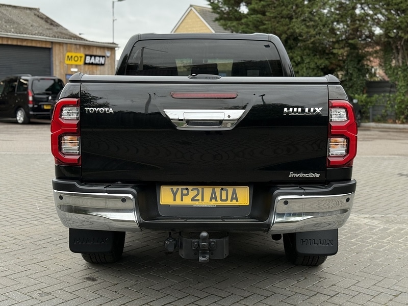 Used Toyota Hilux 2021 for sale - 76490276: Photo 15