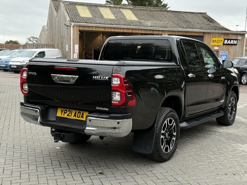 Used Toyota Hilux 2021 for sale - 76490276: Photo 19