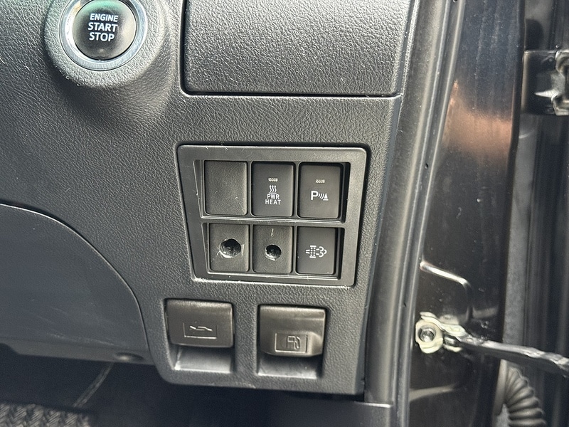 Used Toyota Hilux 2021 for sale - 76490276: Photo 53