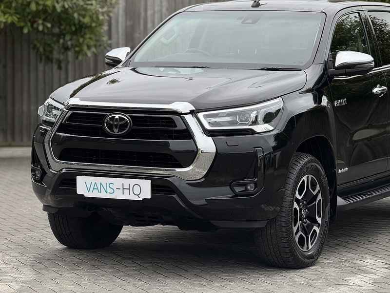 Used Toyota Hilux 2021 for sale - 76490276: Photo 6