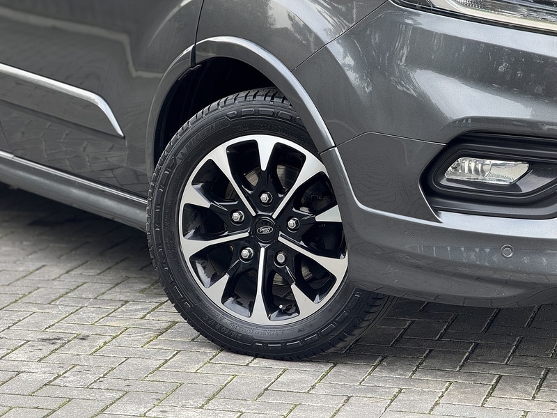 Used Ford Transit Custom 2023 for sale - 76510345: Photo 2