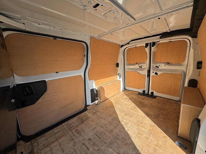 Used Peugeot Expert 2023 for sale - 76357096: Photo 36