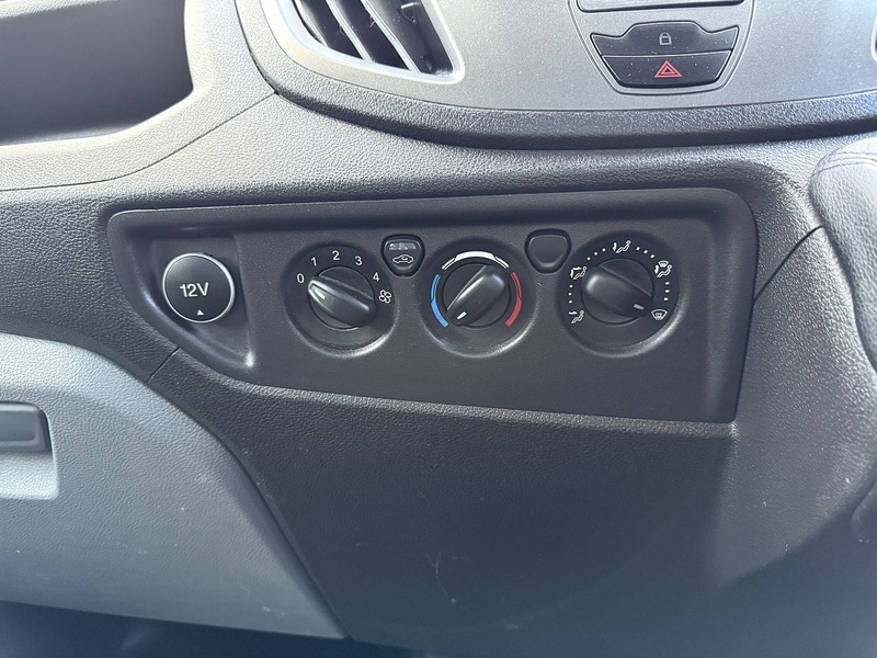 Used Ford Transit 2018 for sale - 76450321: Photo 25