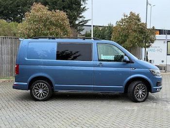 Used Volkswagen Transporter 2017 for sale - 77584084: Photo