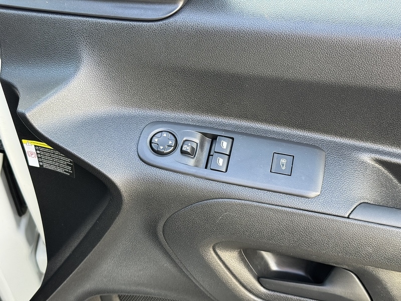 Used Citroen Berlingo 2022 for sale - 76893038: Photo 25