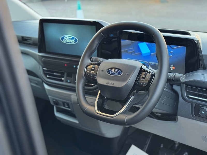 Used Ford Transit Custom 2024 for sale - 76950845: Photo 19