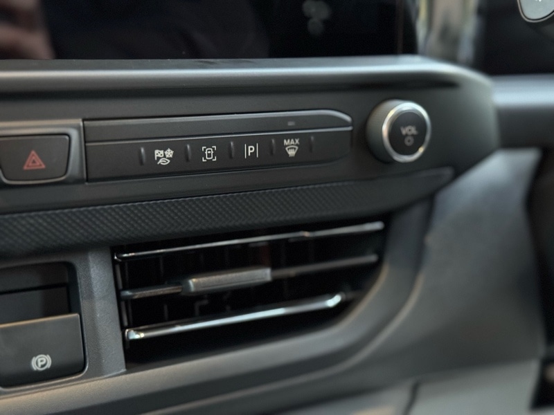 Used Ford Transit Custom 2024 for sale - 76950845: Photo 26