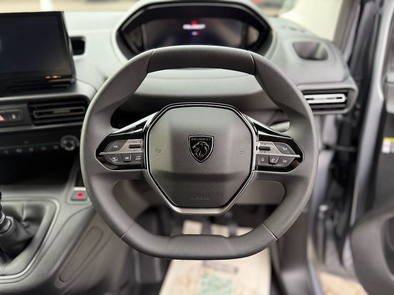 Used Peugeot Partner 2025 for sale - 77617818: Photo 14