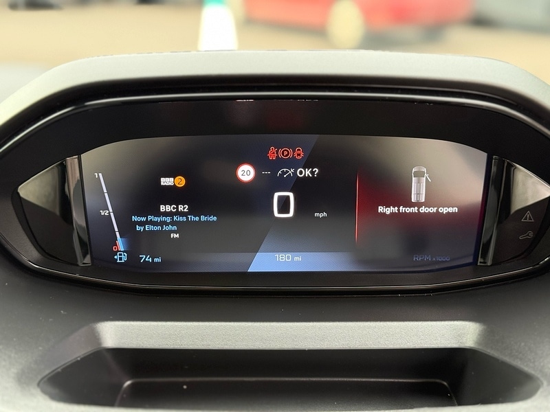 Used Peugeot Partner 2025 for sale - 77617818: Photo 18