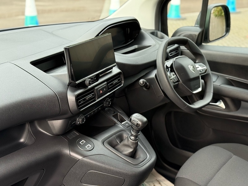 Used Peugeot Partner 2025 for sale - 77617818: Photo 24