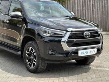 Used Toyota Hilux 2021 for sale - 74747073: Photo