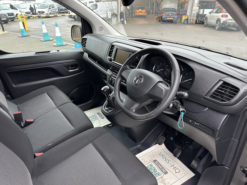 Used Vauxhall Vivaro 2023 for sale - 77681406: Photo 32