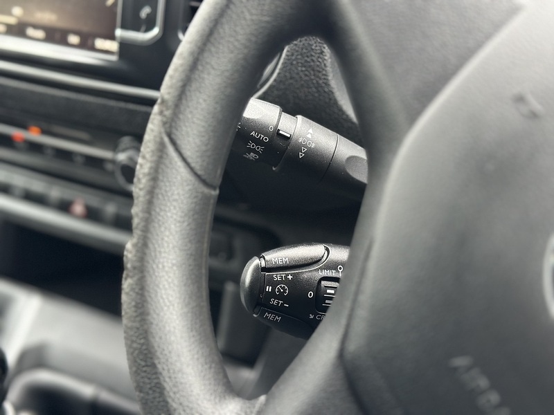 Used Vauxhall Vivaro 2023 for sale - 77681406: Photo 38