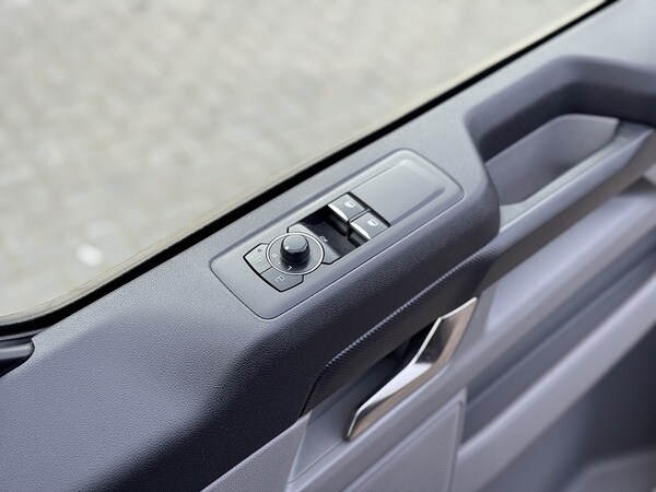 Used Ford Transit Custom 2024 for sale - 76128107: Photo 31