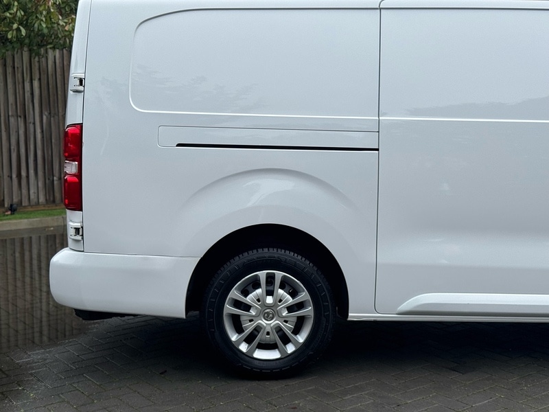 Used Vauxhall Vivaro 2021 for sale - 76808370: Photo 15