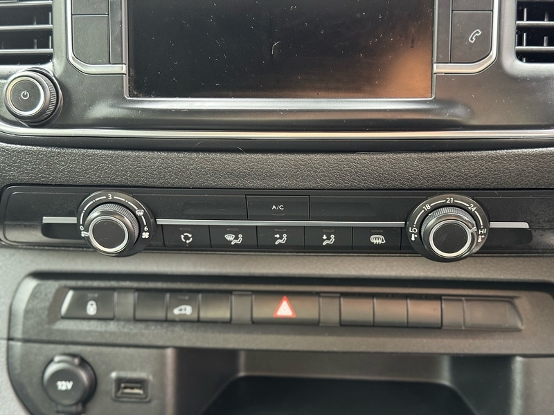 Used Vauxhall Vivaro 2021 for sale - 76808370: Photo 23