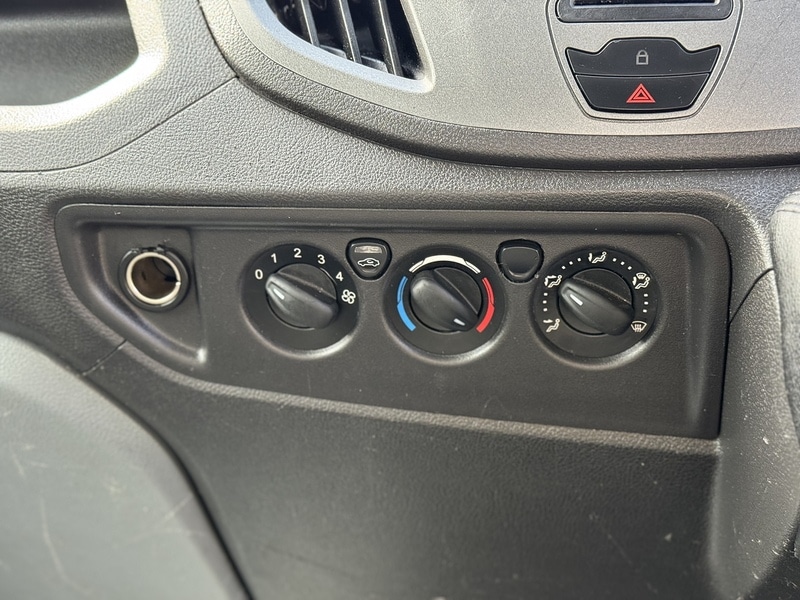 Used Ford Transit 2017 for sale - 76197309: Photo 32