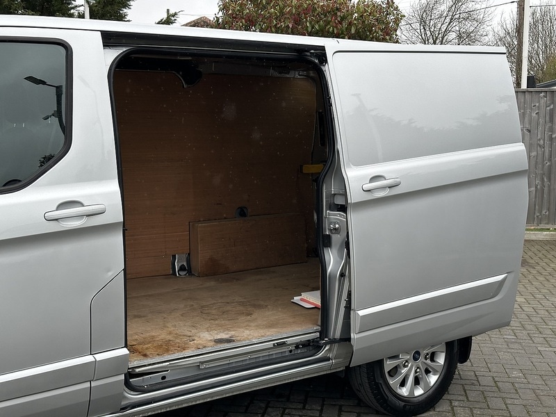 Used Ford Transit Custom 2020 for sale - 77276945: Photo 13