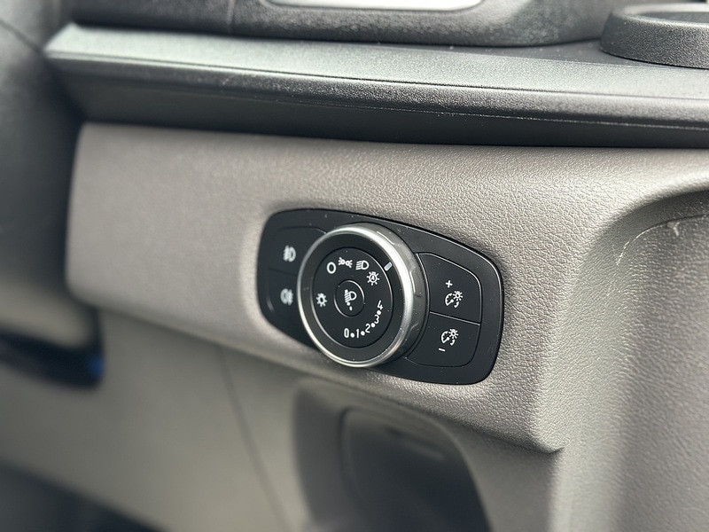 Used Ford Transit Custom 2020 for sale - 77276945: Photo 38