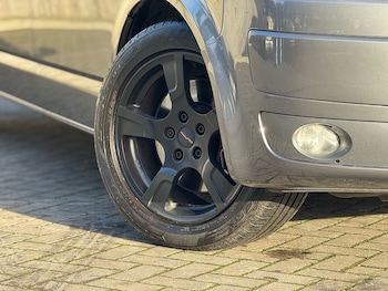 Used Volkswagen Transporter 2015 for sale - 76893041: Photo