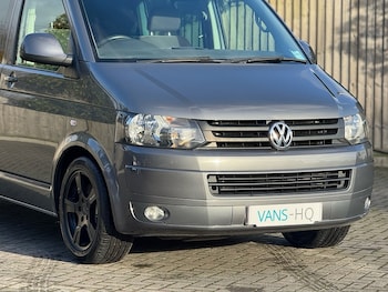 Used Volkswagen Transporter 2015 for sale - 76893041: Photo