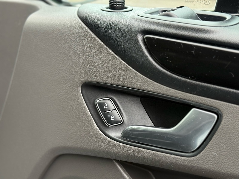 Used Ford Transit Custom 2022 for sale - 77547761: Photo 40