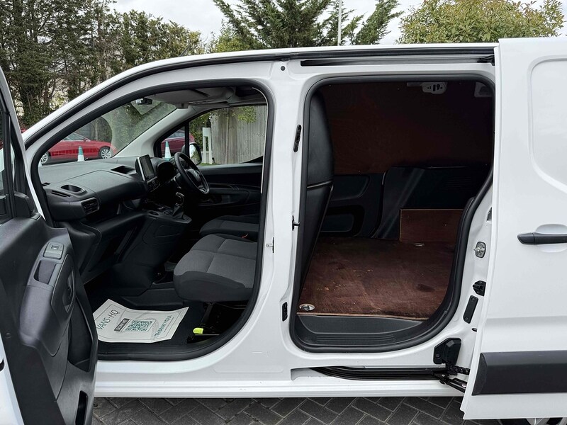 Vehicle 31