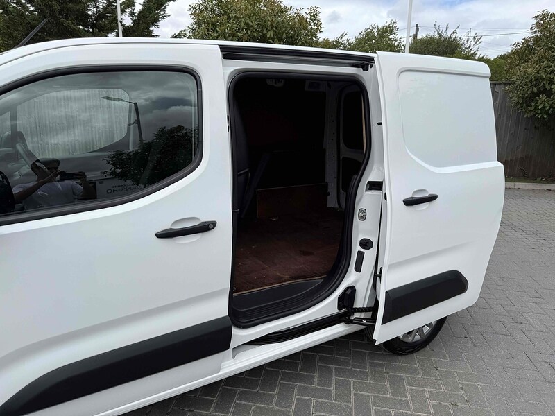 Vehicle 32