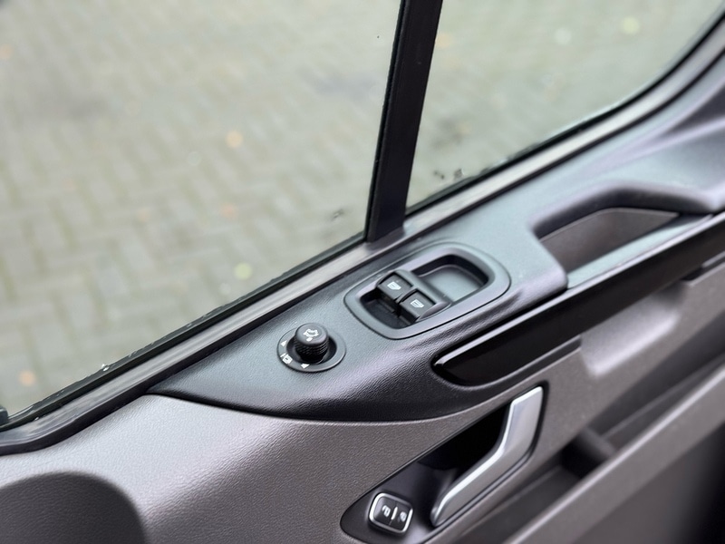 Used Ford Transit Custom 2022 for sale - 76859858: Photo 34
