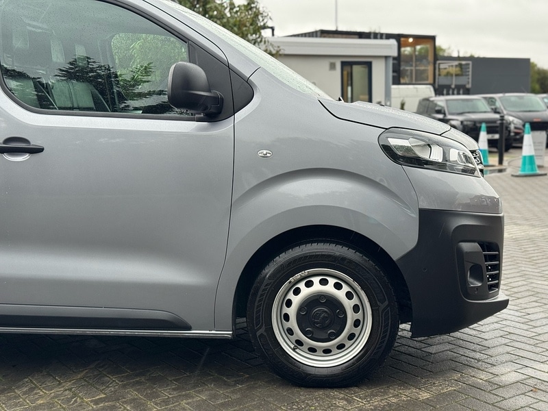 Used Vauxhall Vivaro 2022 for sale - 77135588: Photo 16