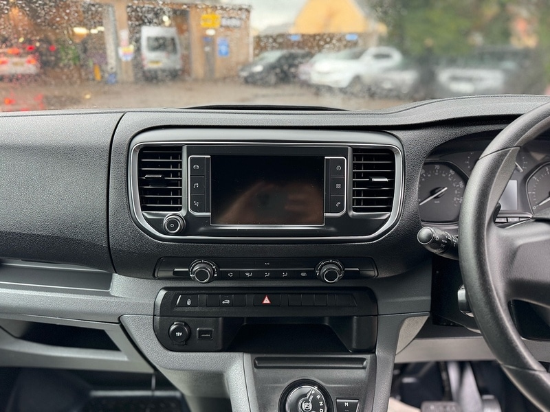 Used Vauxhall Vivaro 2022 for sale - 77135588: Photo 22