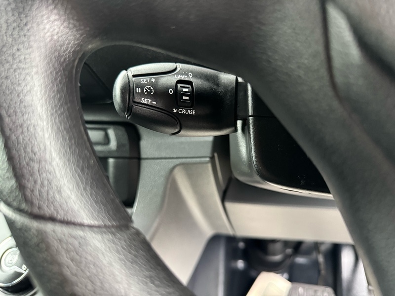 Used Vauxhall Vivaro 2022 for sale - 77135588: Photo 25