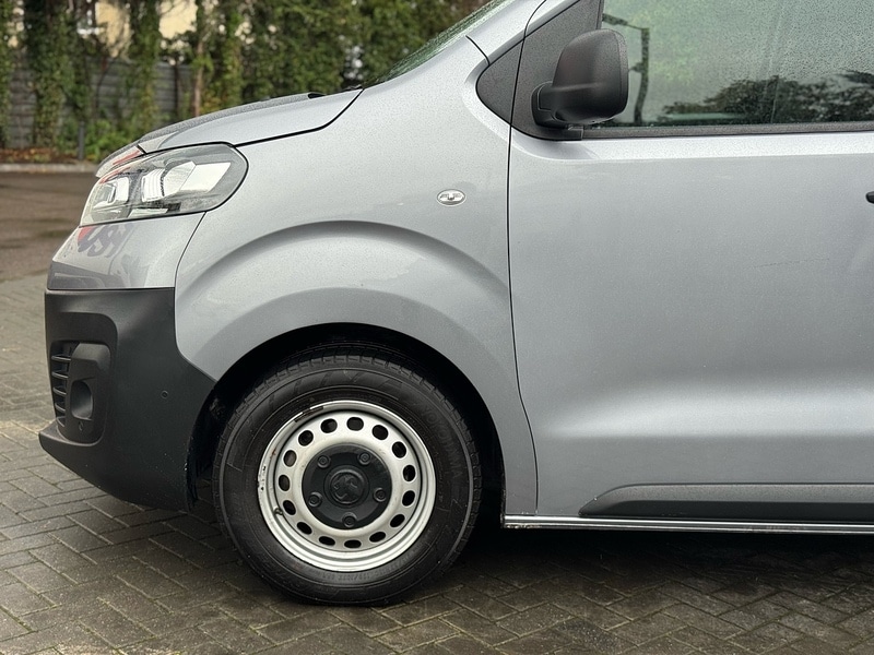 Used Vauxhall Vivaro 2022 for sale - 77135588: Photo 7