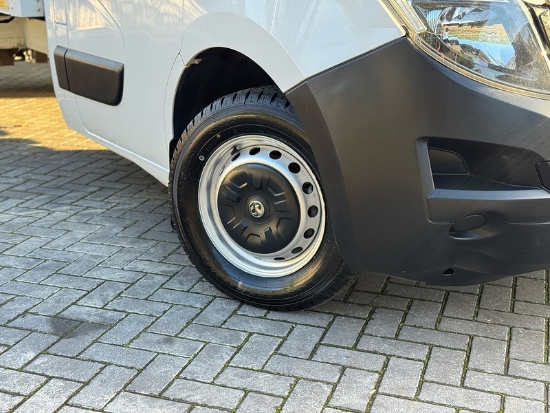 Used Vauxhall Movano 2020 for sale - 76637181: Photo 2